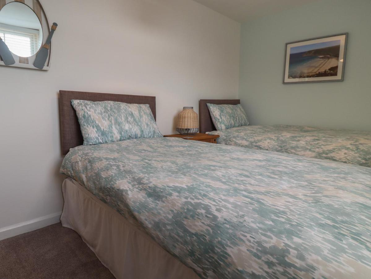 Charlotte'S Cottage Seahouses Exterior foto