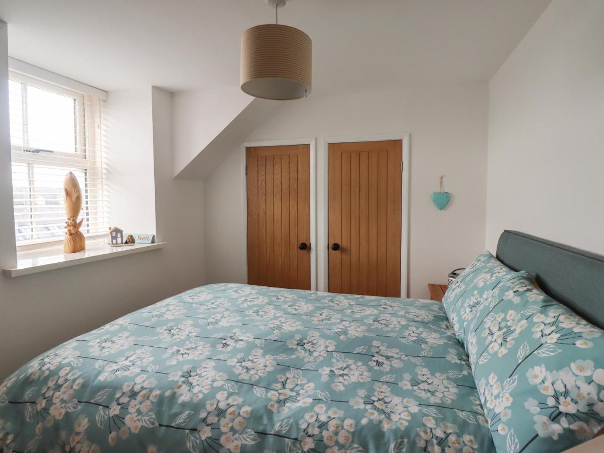 Charlotte'S Cottage Seahouses Exterior foto